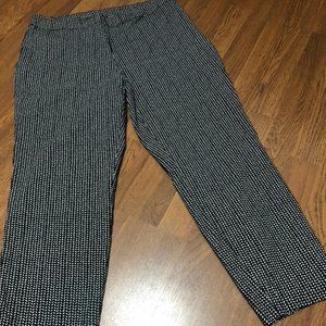Black & White Stretch Ankle Pant